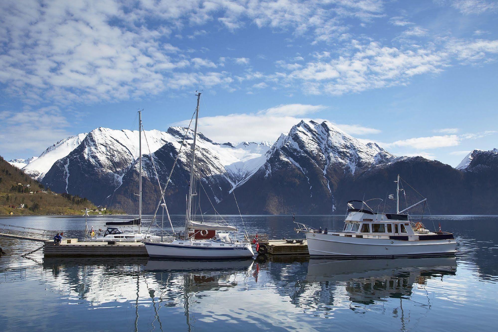 Sagafjord Hotel - By Classic Norway Hotels Saebo  Exterior photo